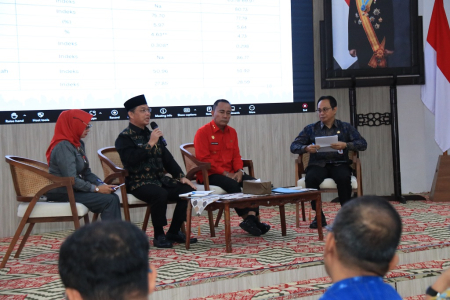 PERKUAT FONDASI TRANSFORMASI DAN DAYA SAING KALBAR