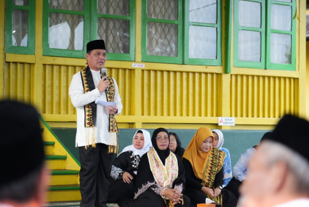 SAFARI RAMADHAN KE KERATON AL-MUKARRAMAH KABUPATEN SINTANG