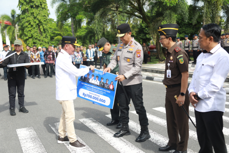 PENYERAHAN BANTUAN BENCANA