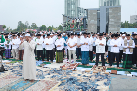 MASYARAKAT KALTENG LAKSANAKAN SALAT ISTISQA
