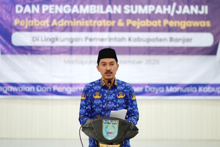 PELANTIKAN PEJABAT ADMINISTRATOR DAN PENGAWAS