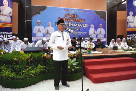 TRADISI BUDAYA BANJAR BAAYUN MAULID