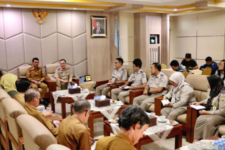 AUDIENSI KANTOR PERTANAHAN