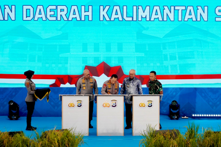 PENANDATANGANAN PRASASTI PEMBANGUNAN GEDUNG BARU
