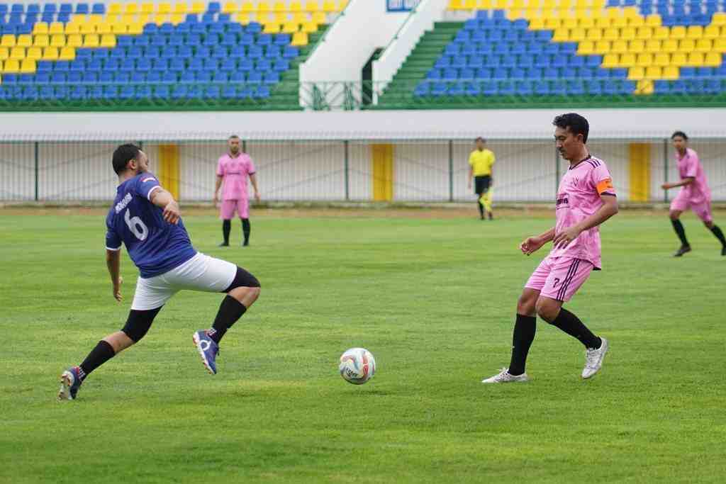 MANIS FC VS BPPW KALSEL FC