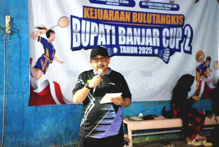 KEJUARAAN BULU TANGKIS BUPATI CUP