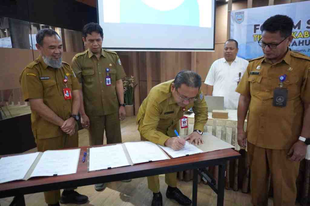 PENANDATANGANAN  KESEPAKATAN FORUM SATU DATA