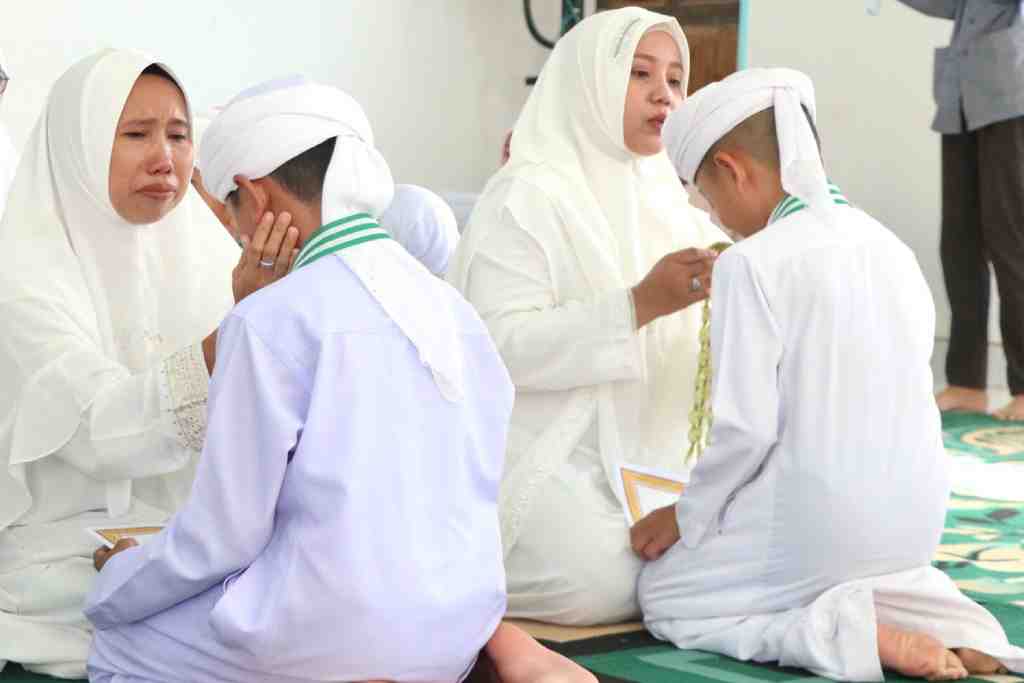 SUNGKEM KEPADA ORANG TUA