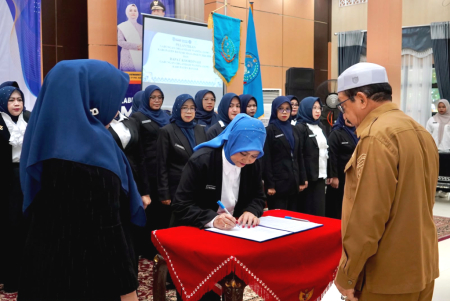PENANDATANGANAN BERITA ACARA PELANTIKAN GOW