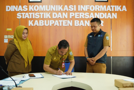 PENANDATANGANAN PAKTA INTEGRITAS