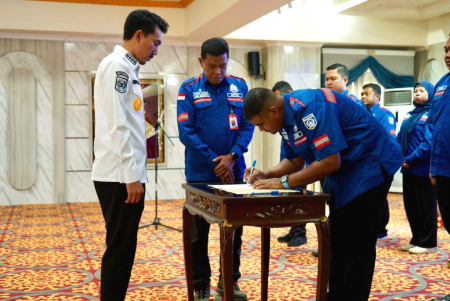 PENANDATANGANAN BERITA ACARA PELANTIKAN