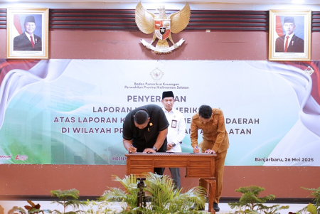PENANDATANGANAN LHP ATAS LKPD 2024