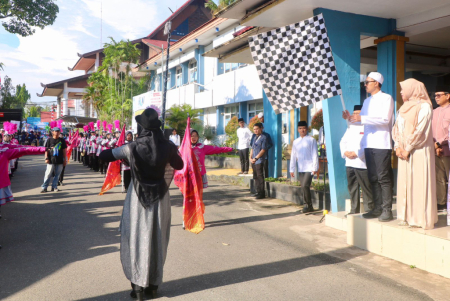 KIBARKAN BENDERA START