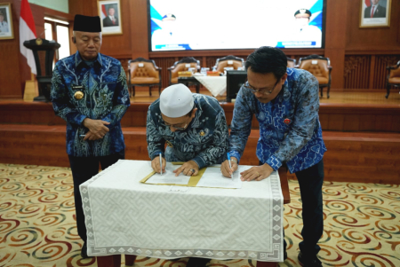 PENANDATANGANAN KESEPAKATAN BERSAMA
