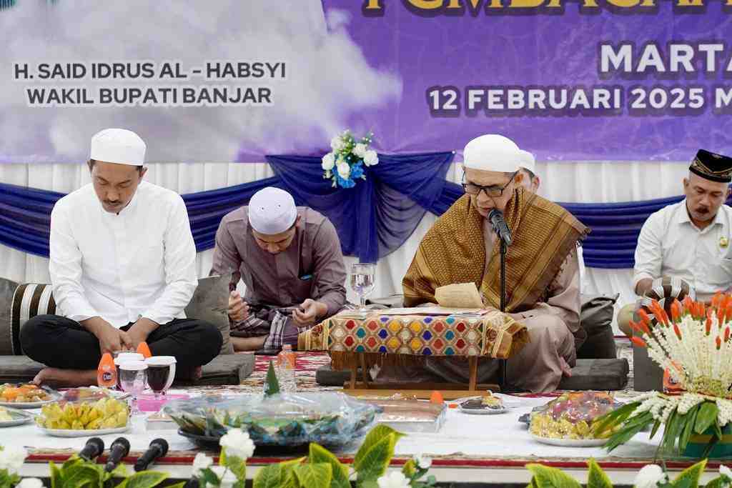 PEMBACAAN MANAKIB SYEKH SAMMAN AL MADANI