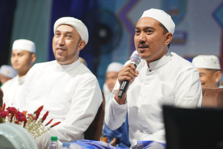 BANJAR BERSELAWAT