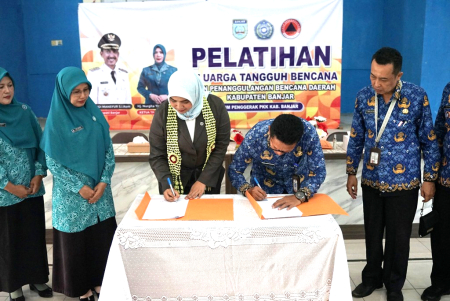 PENANDATANGANAN KERJASAMA