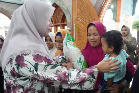 BANTUAN PAKET SEMBAKO