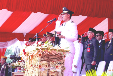 HORMAT BENDERA