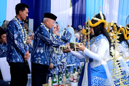 TARIAN PERSEMBAHAN BAKSA KEMBANG