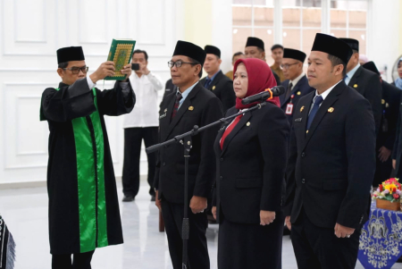 SUMPAH PEJABAT PIMPINAN TINGGI PRATAMA