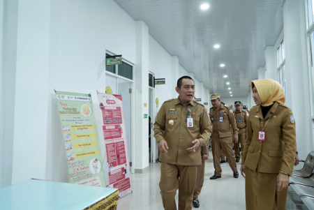 TINJAU FASILITAS PUSKESMAS SUNGAI TABUK 1