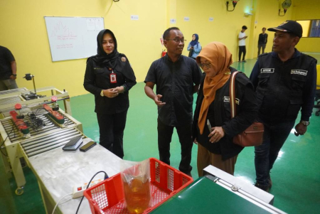 KETERSEDIAAN MINYAK GORENG