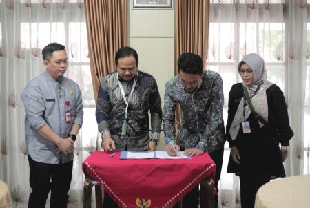 KERJASAMA TINGKATKAN SDM KESEHATAN