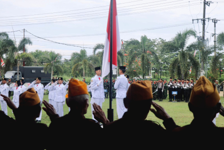 PENGIBARAN BENDERA MERAH PUTIH