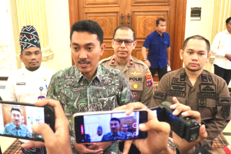 BERI KETERANGAN REMBUK STUNTING