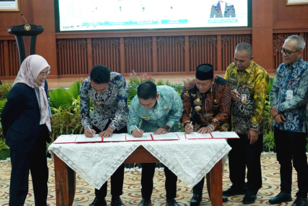 PENANDATANGANAN PKS PEMBANGUNAN INSTALASI PSEL