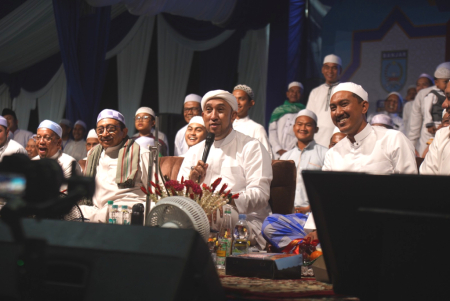 BANJAR BERSELAWAT