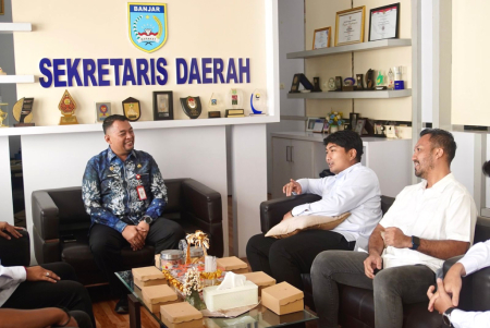 AUDIENSI DENGAN PEMKAB BANJAR