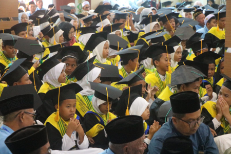WISUDA XXXVII SANTRI BKPRMI KAB BANJAR