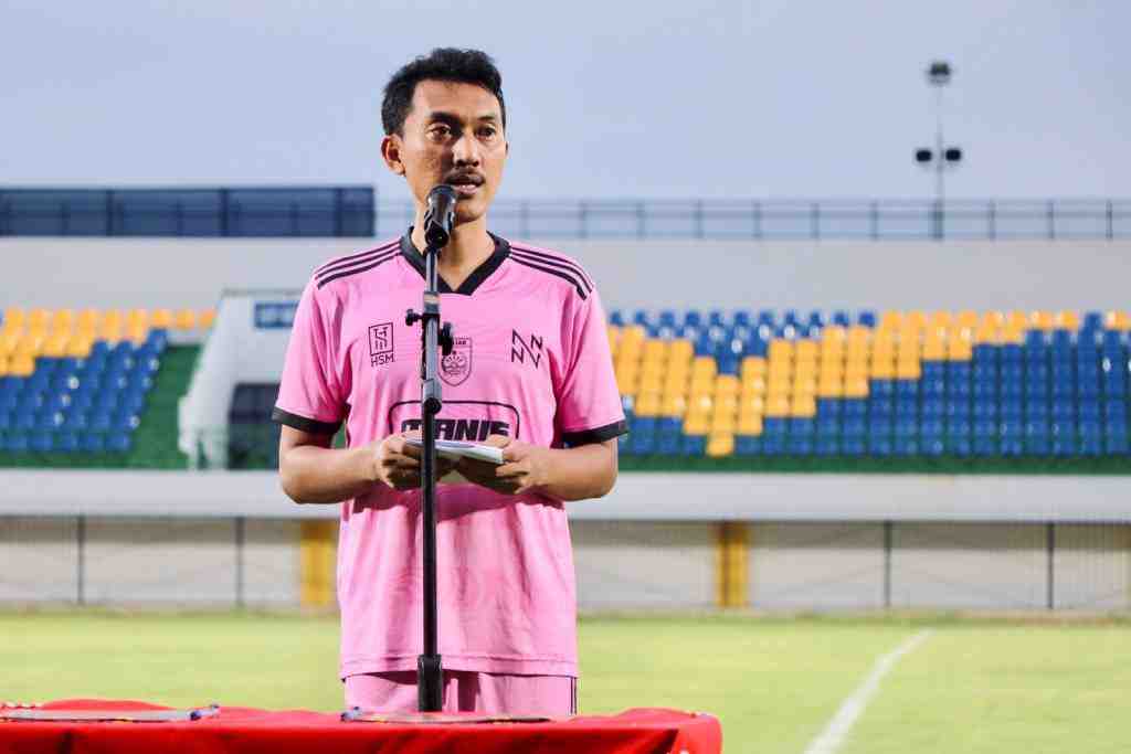 SERAH TERIMA OPERASIONAL PENGELOLAAN STADION 
