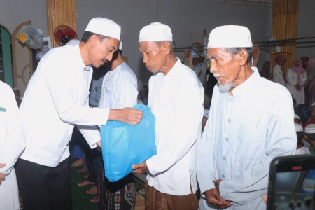 BANTUAN SOSIAL PAKET SEMBAKO