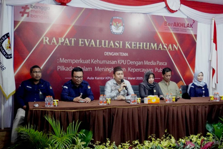 RAPAT EVALUASI KEHUMASAN
