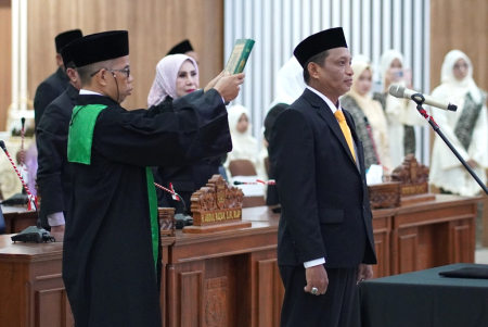 SUMPAH ANGGOTA DPRD PAW