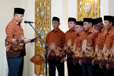 PENGUKUHAN PENGURUS PWRI KAB BANJAR