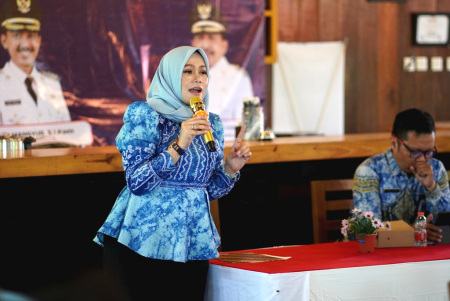 SOSIALISASI SP4N LAPOR  BANJAR