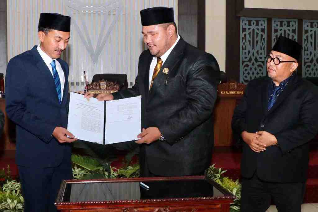 PENYERAHAN RANCANGAN PERATURAN DAERAH