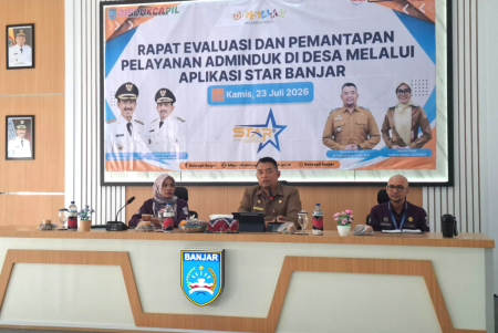 RAPAT EVALUASI DAN PEMANTAPAN PELAYANAN ADMINDUK DI DESA