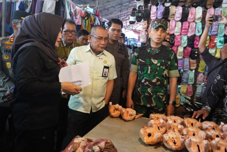 SIDAK HARGA DAGING AYAM