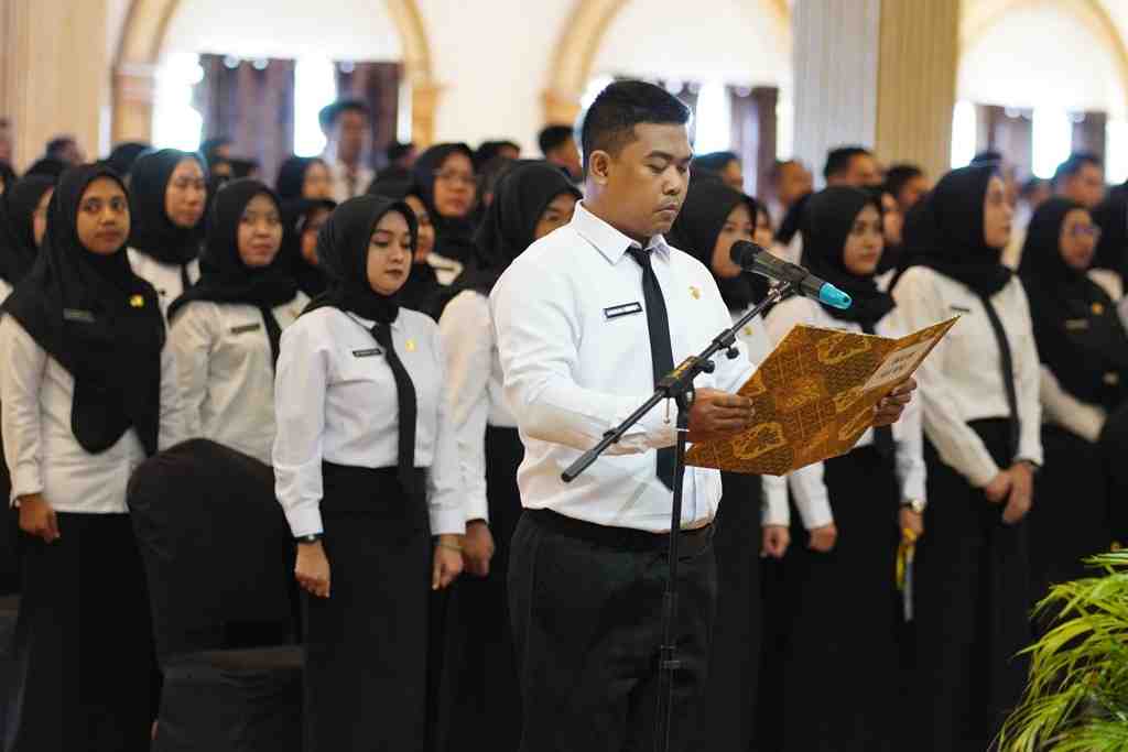 BACAKAN IKRAR SUMPAH PPPK