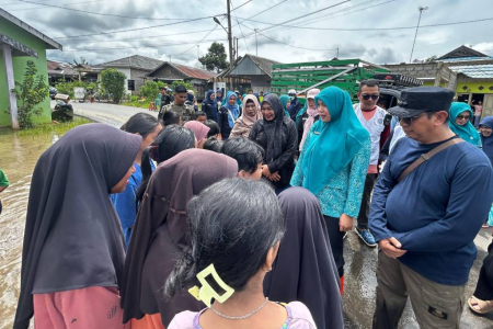 BERBINCANG DENGAN ANAK TERDAMPAK BANJIR