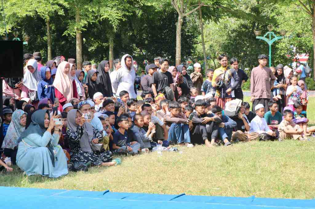 TONTON FESTIVAL BECATUK DAUH