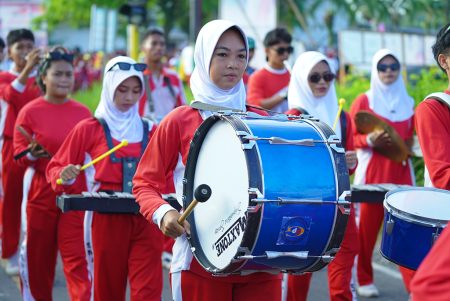 MARCHING BAND JALAN SANTAI