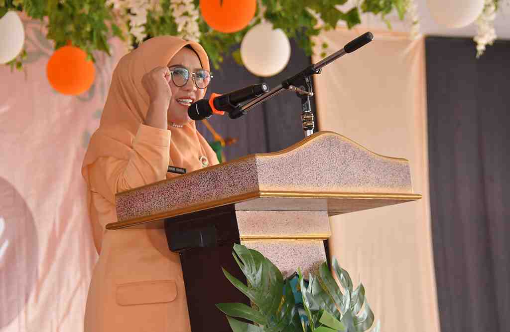 BACAKAN SAMBUTAN KETUA DWP PUSAT 