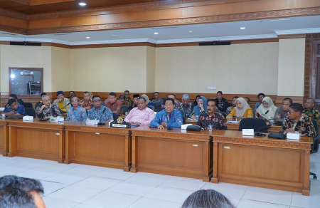 BENCHMARKING MCP KPK