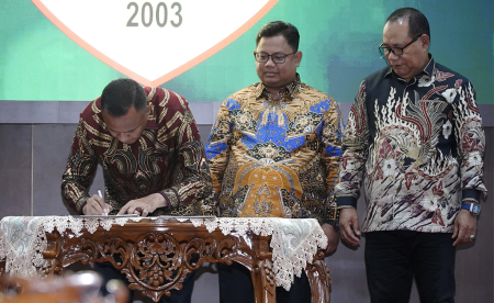PENANDATANGANAN LHP ATAS LKPD 2025